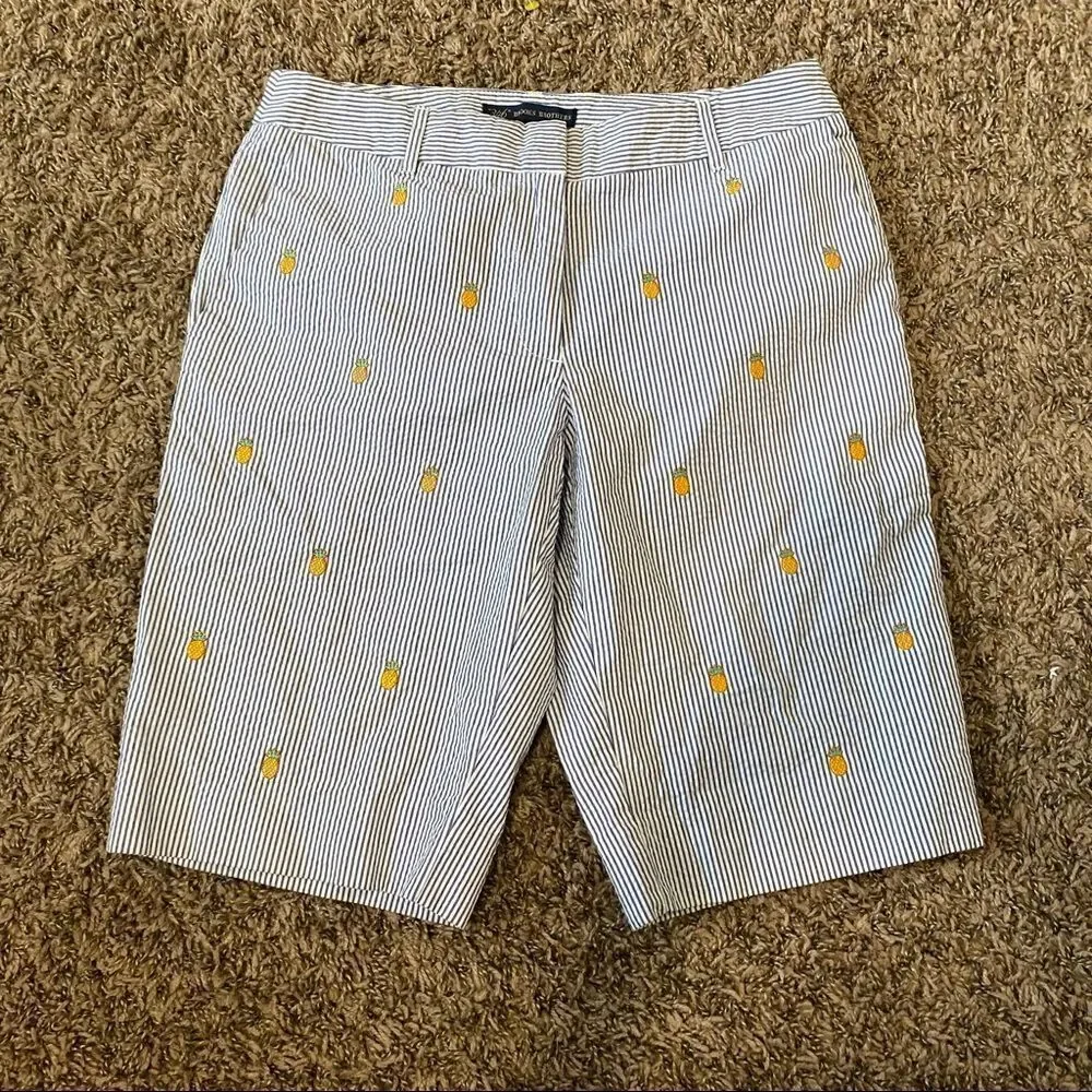 Brooks Brothers Pineapple sear sucker shorts